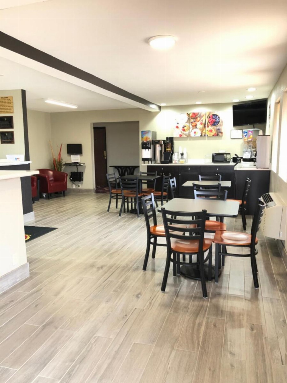 Super 8 by Wyndham Natchitoches Image 18