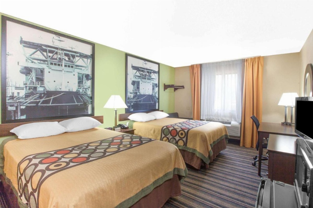 Super 8 by Wyndham Natchitoches Image 31